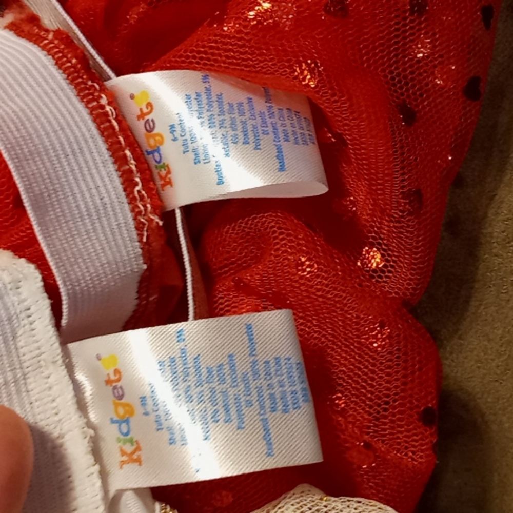 Two tutu' - Picture 3 of 3